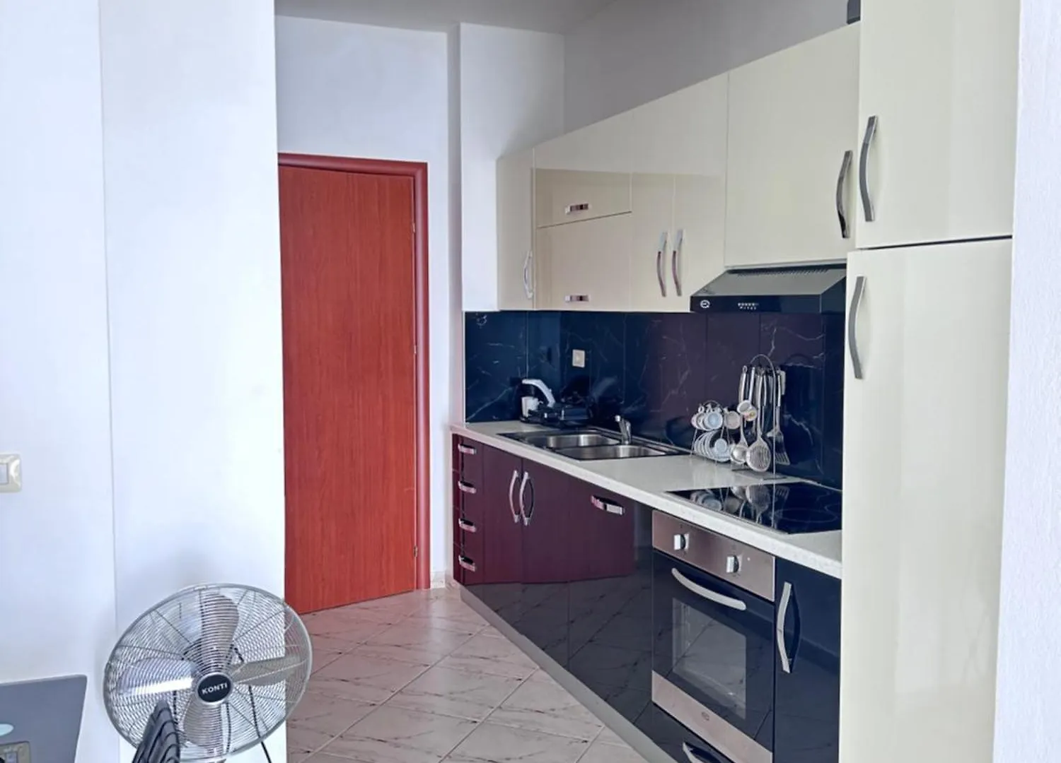 Tini Sea View Apartment Sarande 0*,  Albania